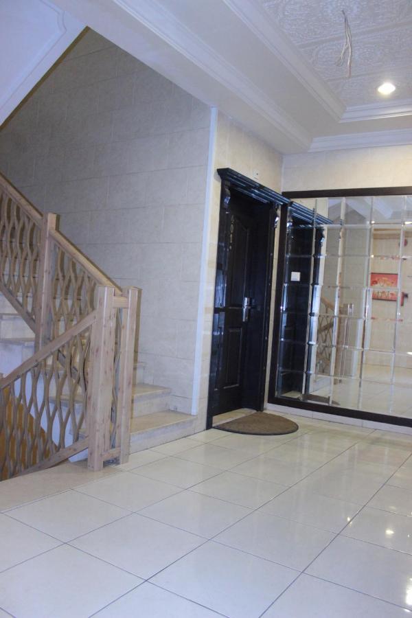 Al Harira Al Motamaiza Furnished Apartment Djedda Buitenkant foto