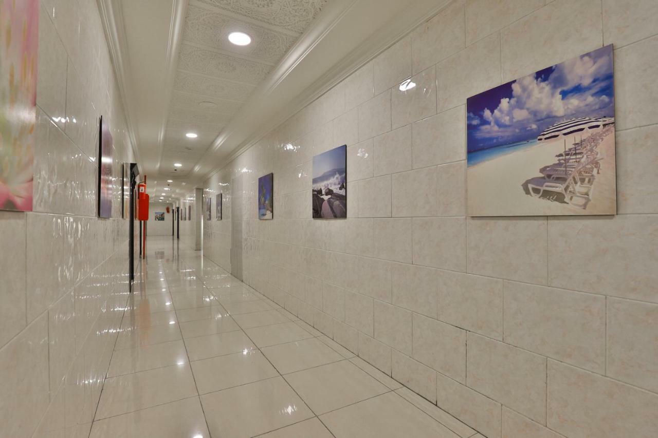 Al Harira Al Motamaiza Furnished Apartment Djedda Buitenkant foto