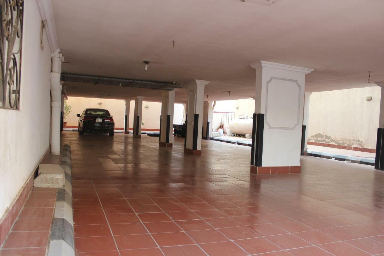 Al Harira Al Motamaiza Furnished Apartment Djedda Buitenkant foto